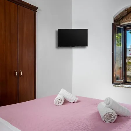 펜션 Claudia In 라도스