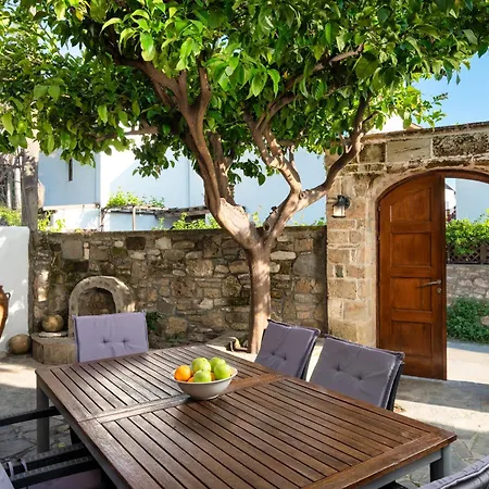 Claudia In Semesterbostad *