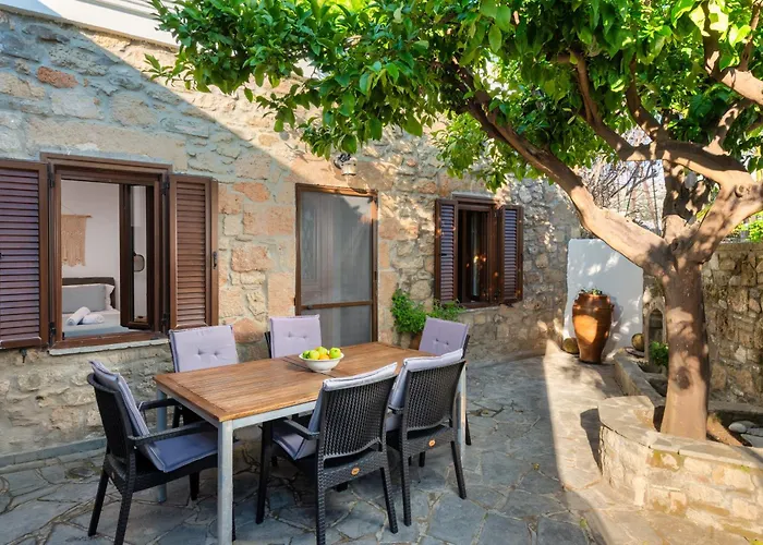 Claudia In Prázdninový dům